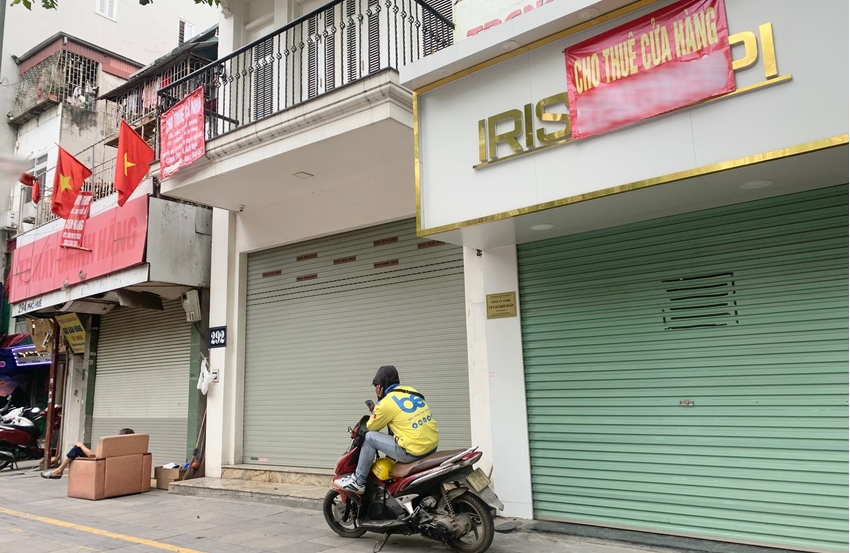 Đất vàng đắt đỏ bậc nhất Hà Nội vắng bóng khách thuê mặt bằng