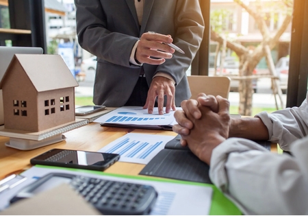 Dự án vi phạm pháp lý: Quyền lợi người mua nhà được bảo vệ ra sao?