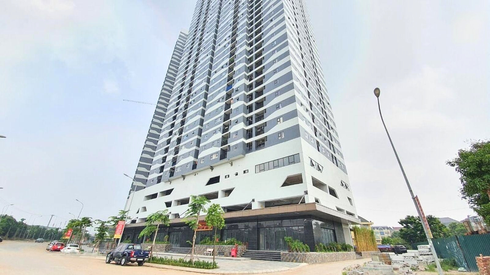 Tòa nhà văn phòng Intracom Riverside Hà Nội